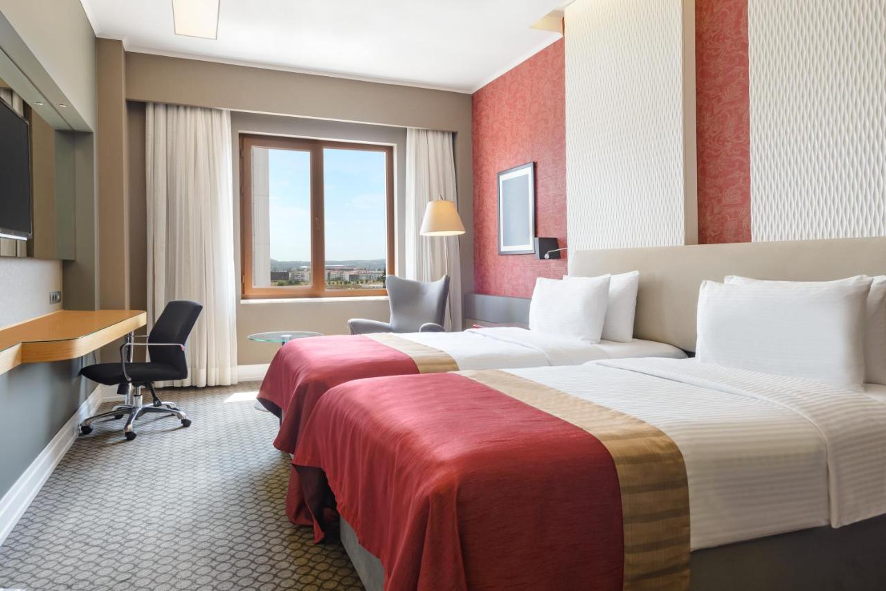 Ramada Plaza By Wyndham Eskişehir Zewnętrze zdjęcie