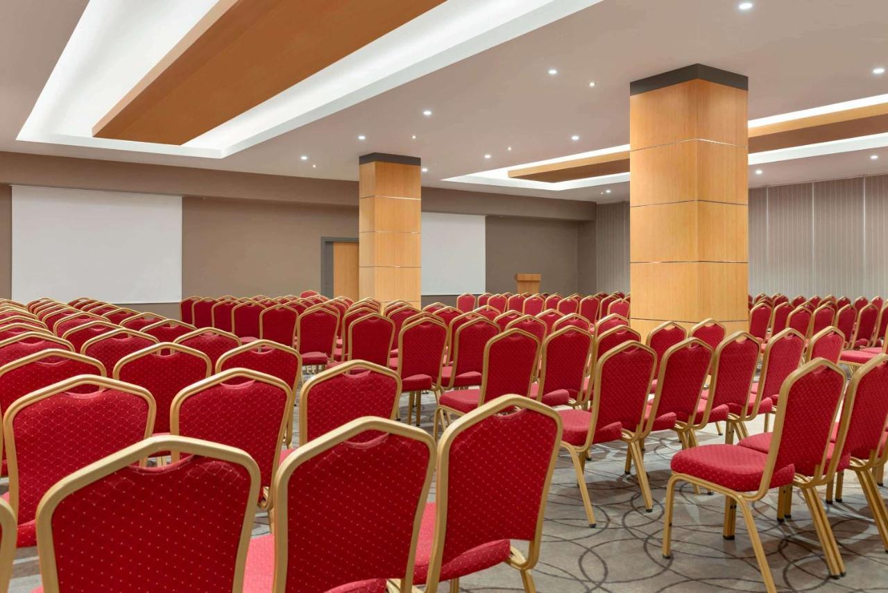 Ramada Plaza By Wyndham Eskişehir Zewnętrze zdjęcie